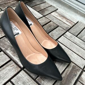 Heels size 8 Cole Haan